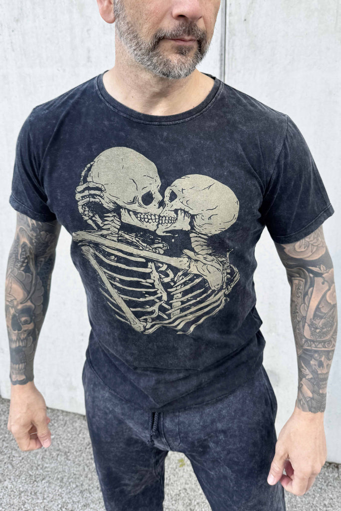 TEE / SKELETON LOVE