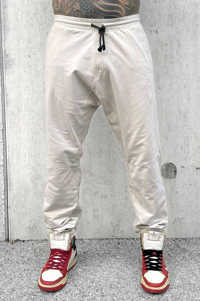 MICKE JOGGER / KOKONUT