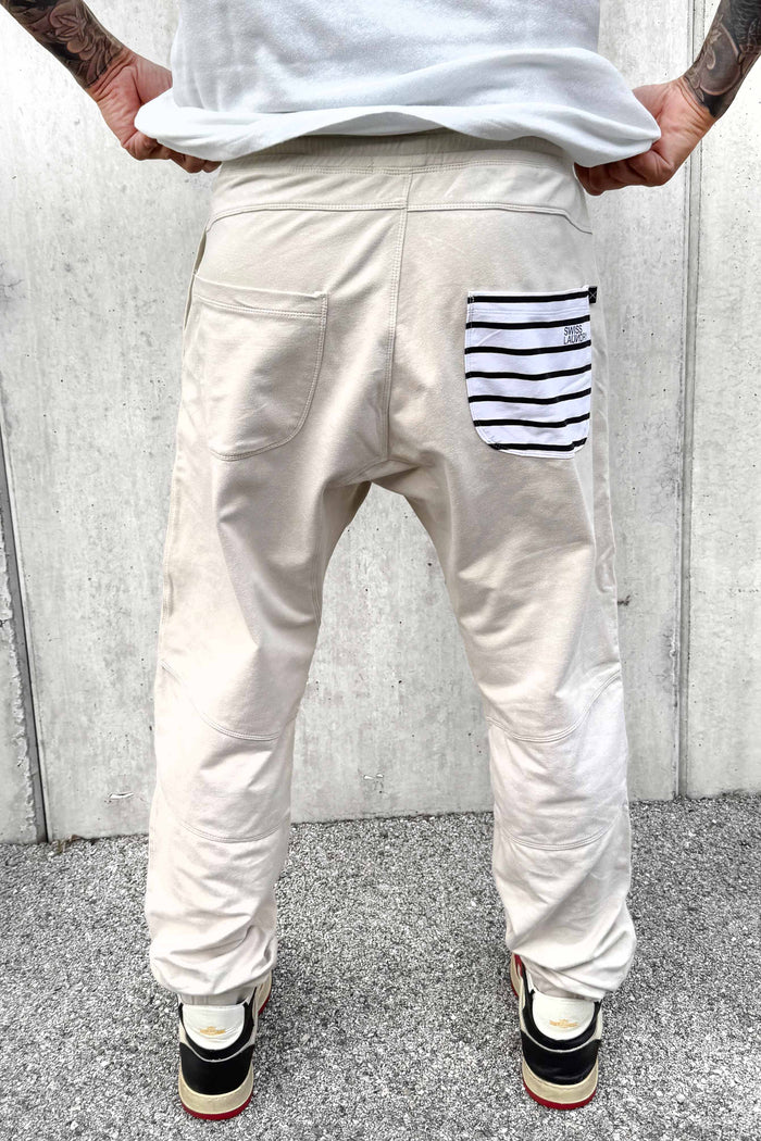 MICKE JOGGER / KOKONUT